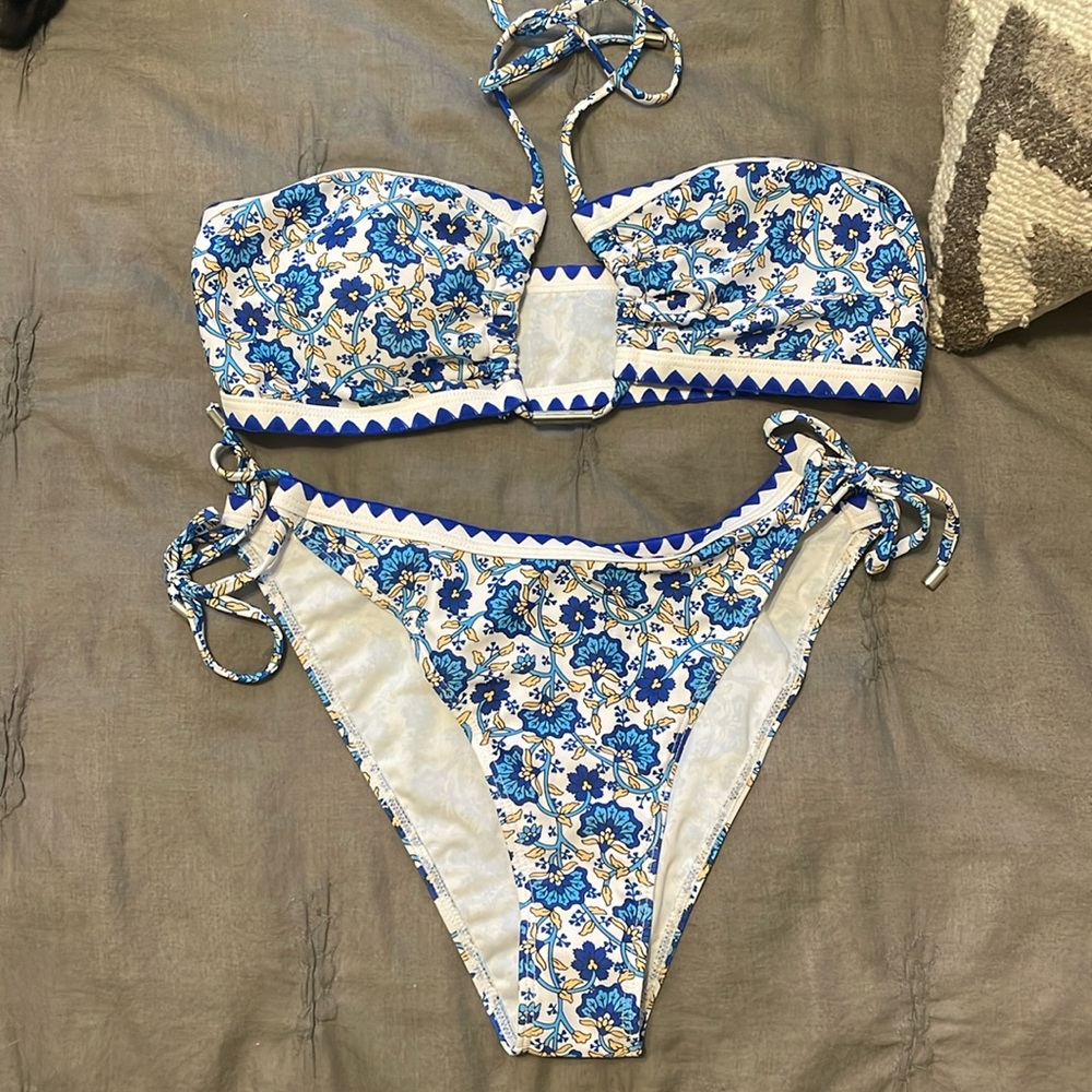 SHEIN floral bathing suit set